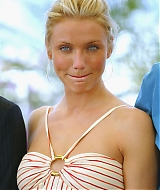 010.jpg