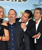 Filename=061.jpg
Filesize=306KiB
Dimensions=2000x1339
Date added=May 26, 2024 061.jpg