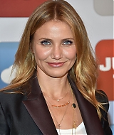 Filename=045.jpg
Filesize=415KiB
Dimensions=1569x2000
Date added=May 27, 2024 045.jpg