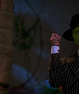 Filename=1994-TheMask-640.jpg
Filesize=109KiB
Dimensions=1920x1080
Date added=Jul 27, 2024 1994-TheMask-640.jpg