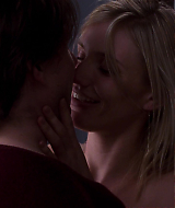 Filename=2001-VanillaSky-135.jpg
Filesize=136KiB
Dimensions=1920x1080
Date added=Dec 21, 2024 2001-VanillaSky-135.jpg