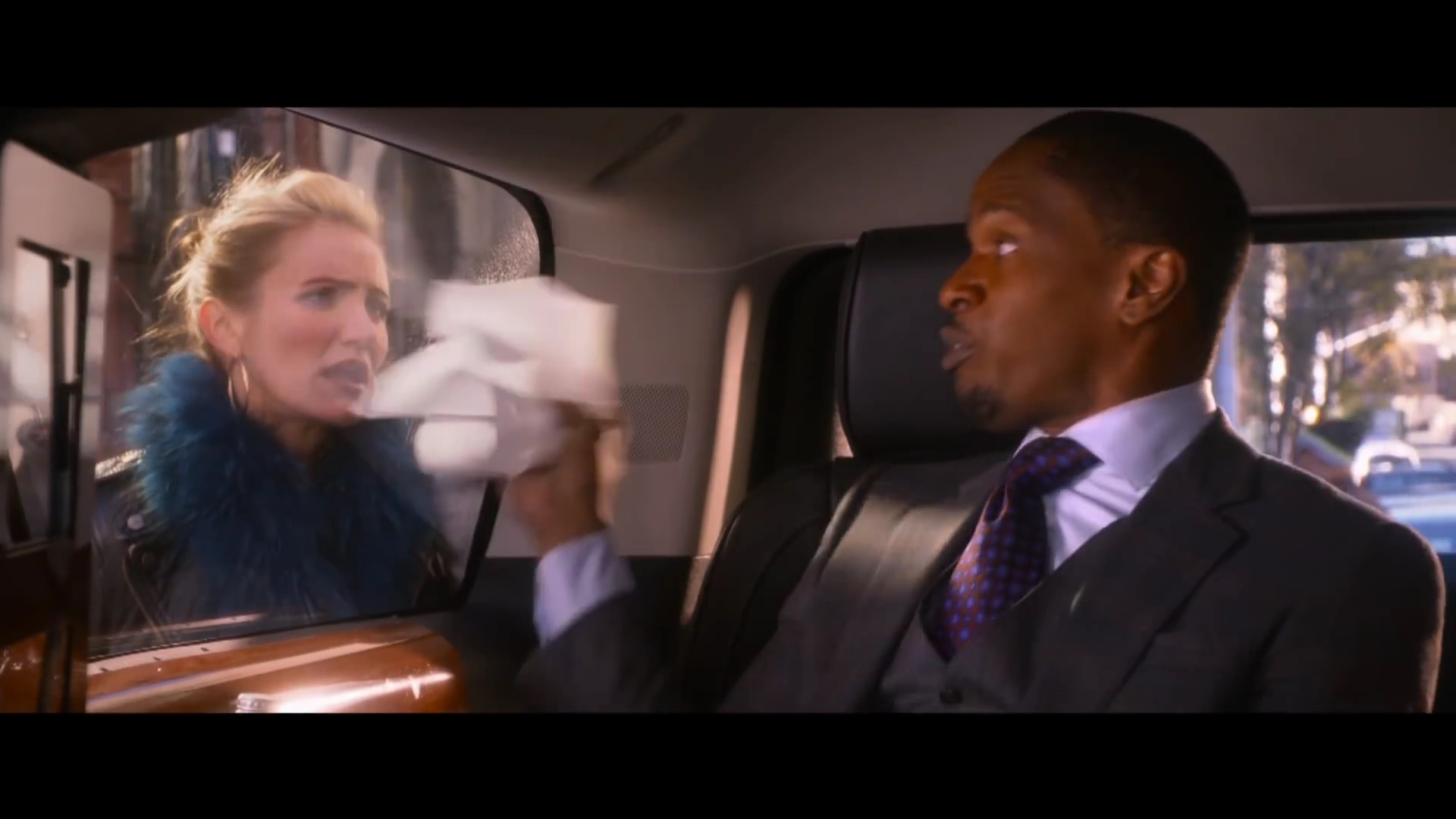 AnnieTrailer01-151.jpg