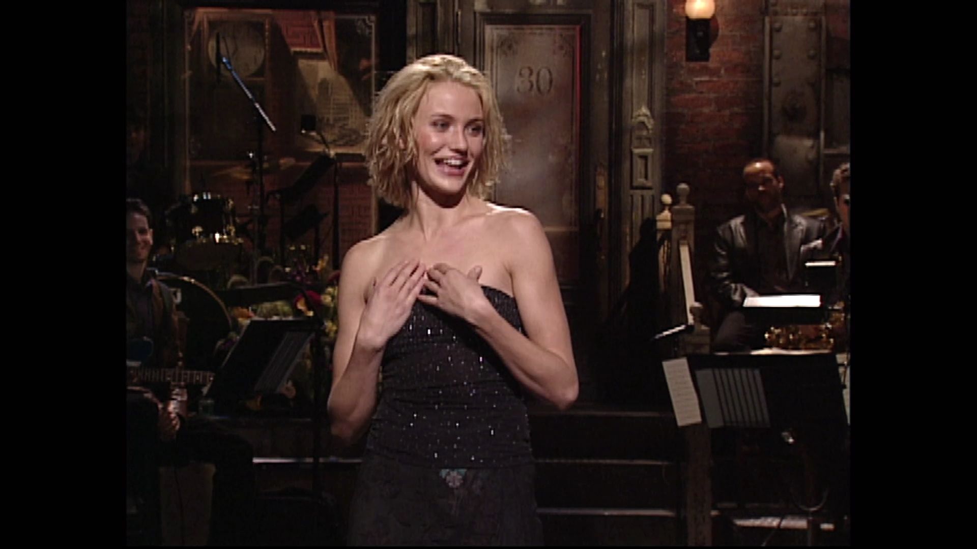 SNL-S24E01-071.jpg